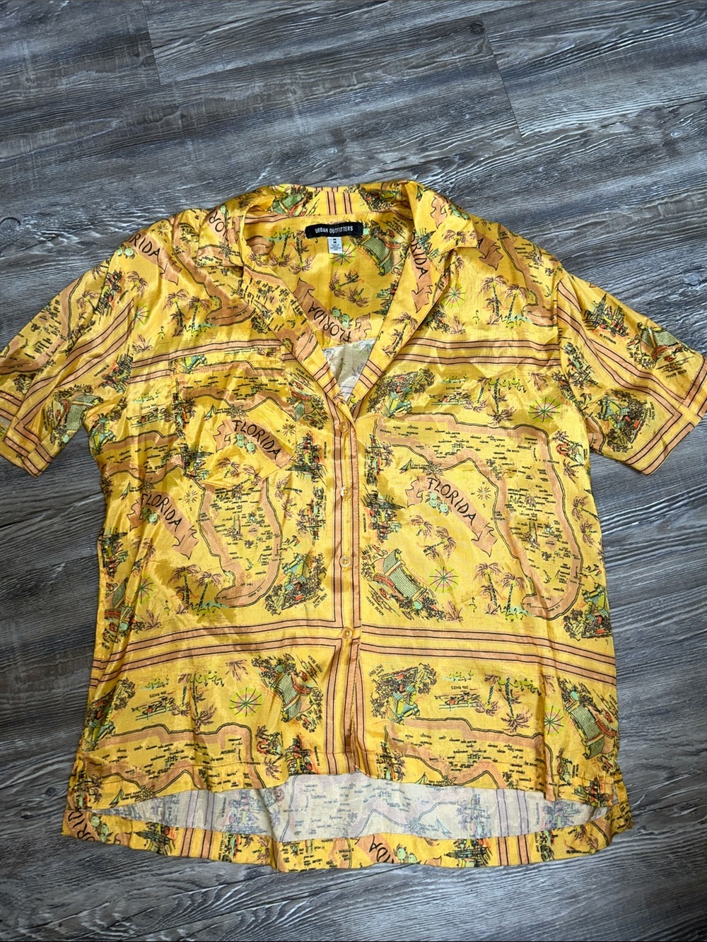 Urban Outfitters women’s Vintage-Style Yellow Florida Map Short-Sleeve Shirt